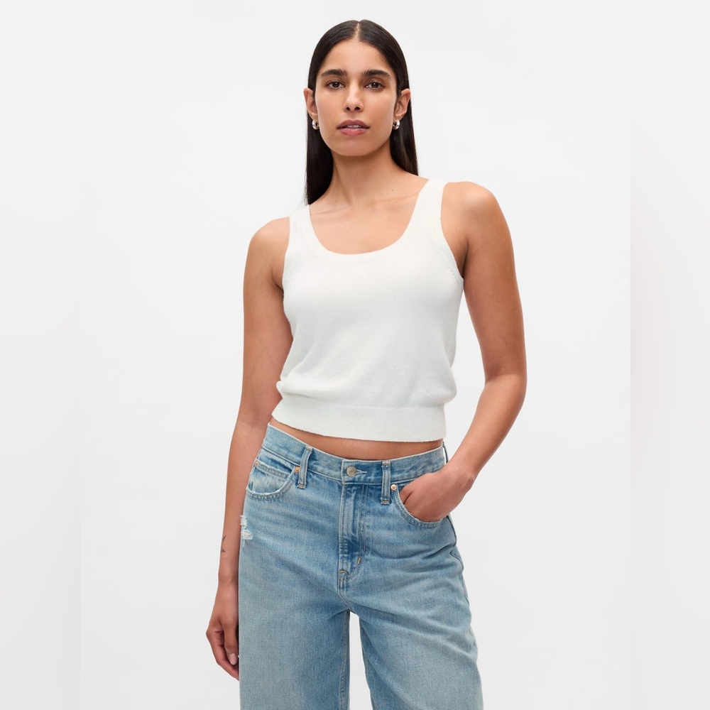 NWT GAP CashSoft Cropped Tank Top SP